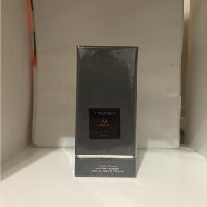 Tom Ford Oud Wood Fragrance in Black and Silver